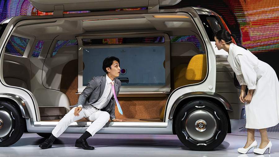 Роботы и трансформеры: что показали на автосалоне в Токио