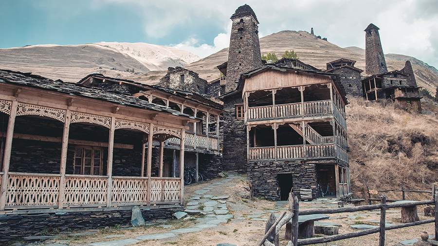 Спасти и сохранить: наши внуки могут не увидеть собор Нотр-Дам и хижины «такиента»