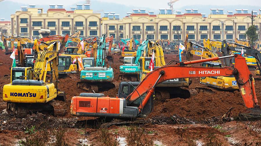 Скорая помощь: в Ухане срочно возводят гигантский госпиталь