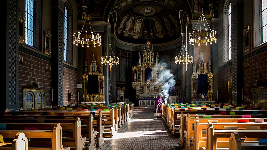 Божий промысел: как провести Пасху в самоизоляции