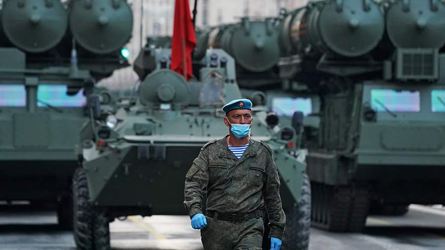 Танки в городе: в Москве прошла генеральная репетиция парада