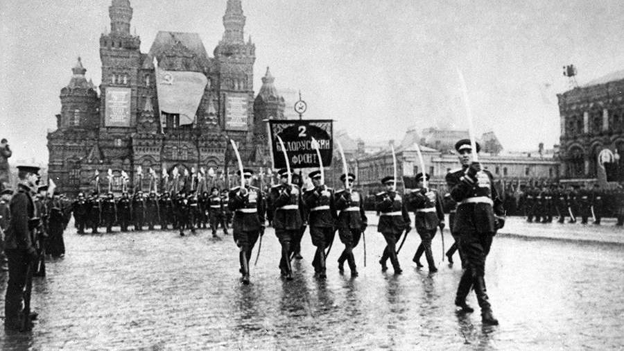 Одна Победа: как проходил парад на Красной площади в 1945 году
