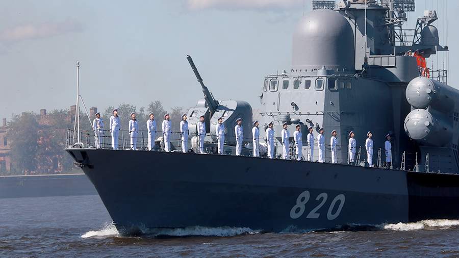 На волне: как прошел главный парад ВМФ – 2020