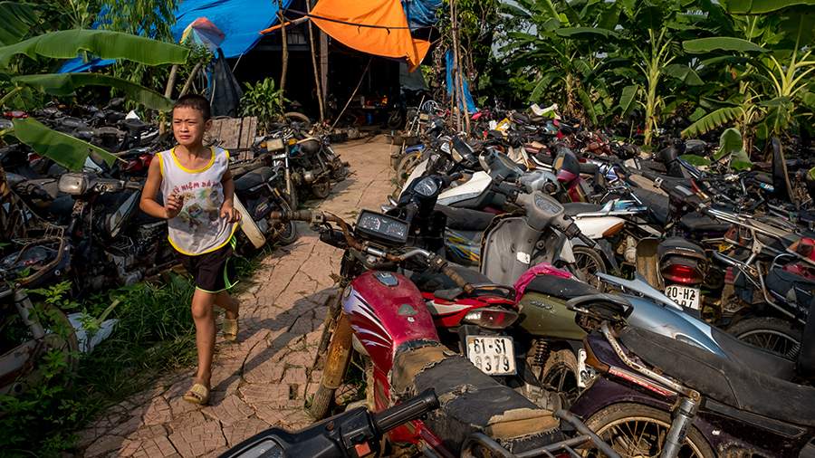 Металлический рок: чем опасна жизнь в автомобильной деревне