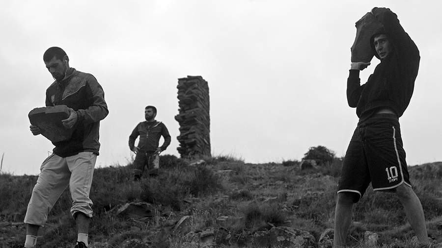 Горная порода: как тренируются будущие звезды ММА