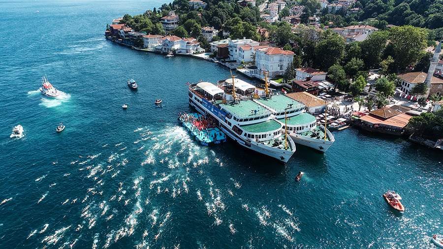 Межконтинентальная связь: как за два часа добраться вплавь из Азии в Европу