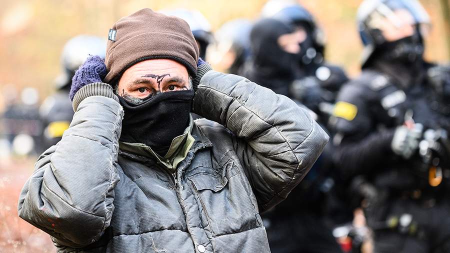 Авто в бан: как немцы сражаются за лес