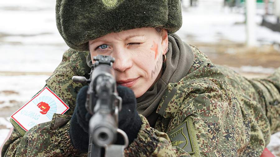 Боевая магия: чем берут женщины с оружием