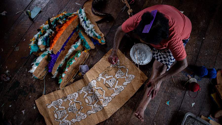 Древесный угол: как сделать музейный шедевр из фикуса