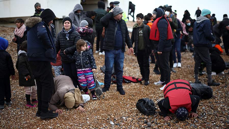 Зона бедствия: лодка с беженцами перевернулась в Ла-Манше
