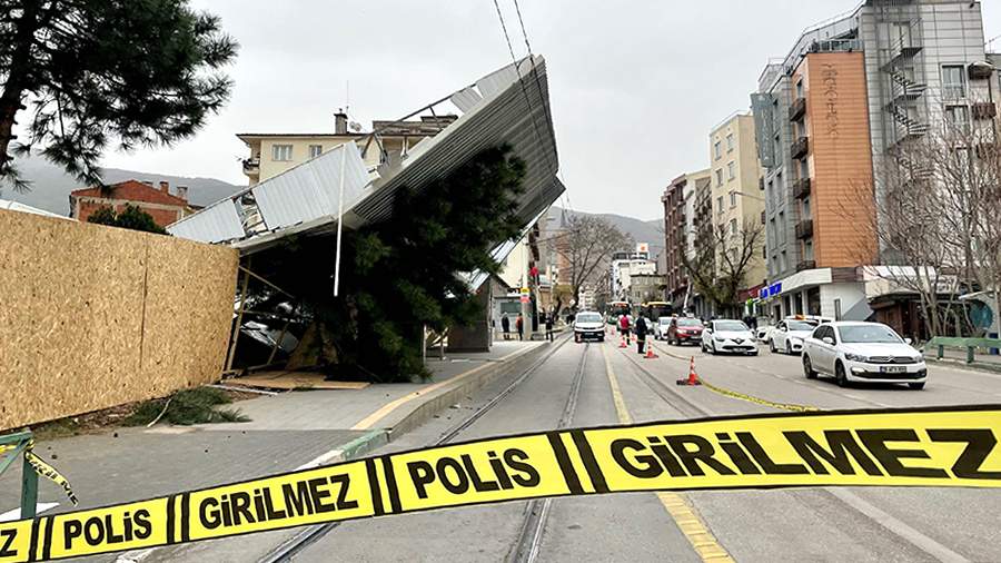 Налетели ветры злые: разрушительный ураган в Турции