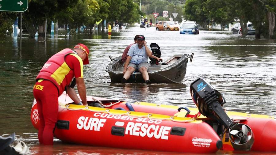 Попали в поток: катастрофическое наводнение в Австралии