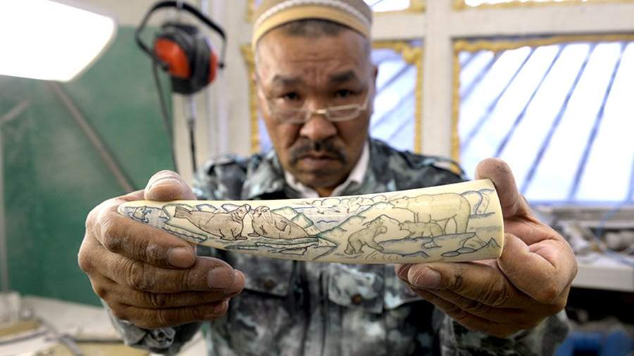 Богатая резьба: как превратить кость в произведение искусства