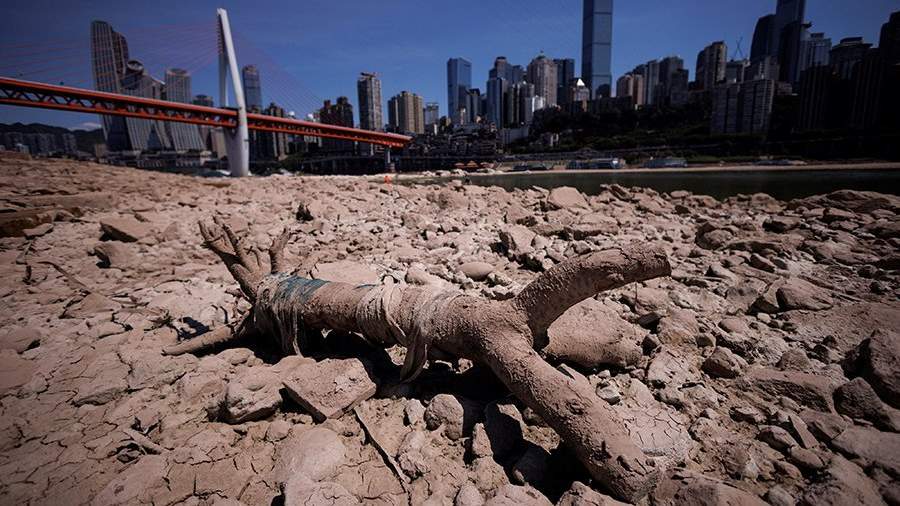 Сухой закон: в КНР объявлено национальное предупреждение из-за засухи
