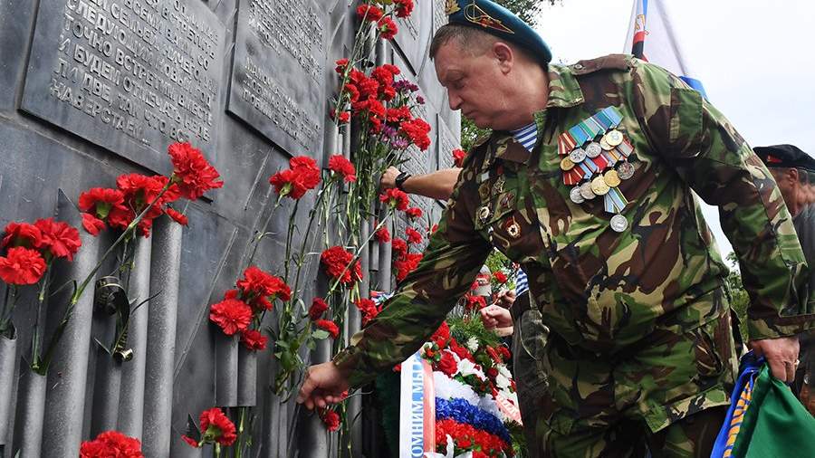 Боевое настроение: как в России прошел День ВДВ