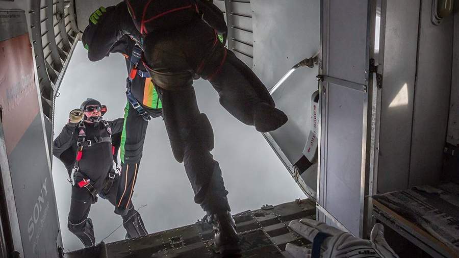 Счастливый полет: как найти друга в свободном падении