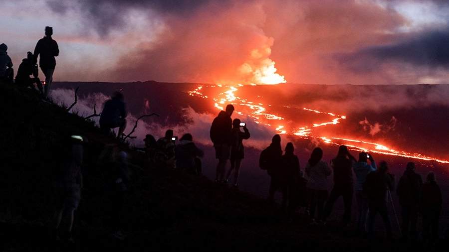 Большое оживление: на Гавайях проснулся крупнейший в мире вулкан