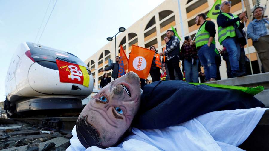 Французская эволюция: как проходит «черный четверг»