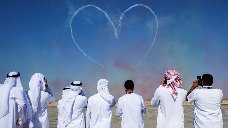 Пламенный мотор: как проходит Dubai Airshow – 2023