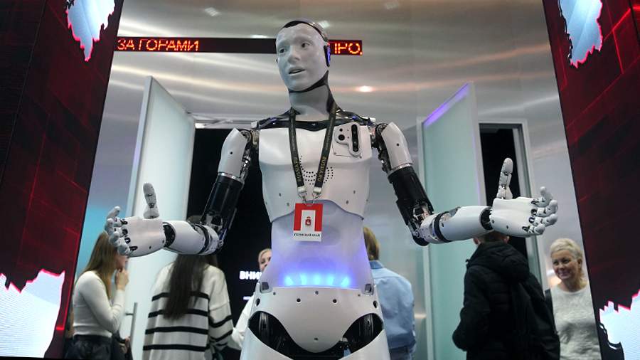 И целого мира планы: главные события 2023 года