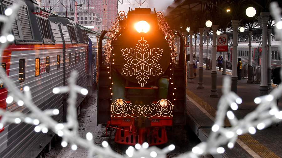 События недели в фотографиях: «Новогодний десант» и извинения Ивлеевой