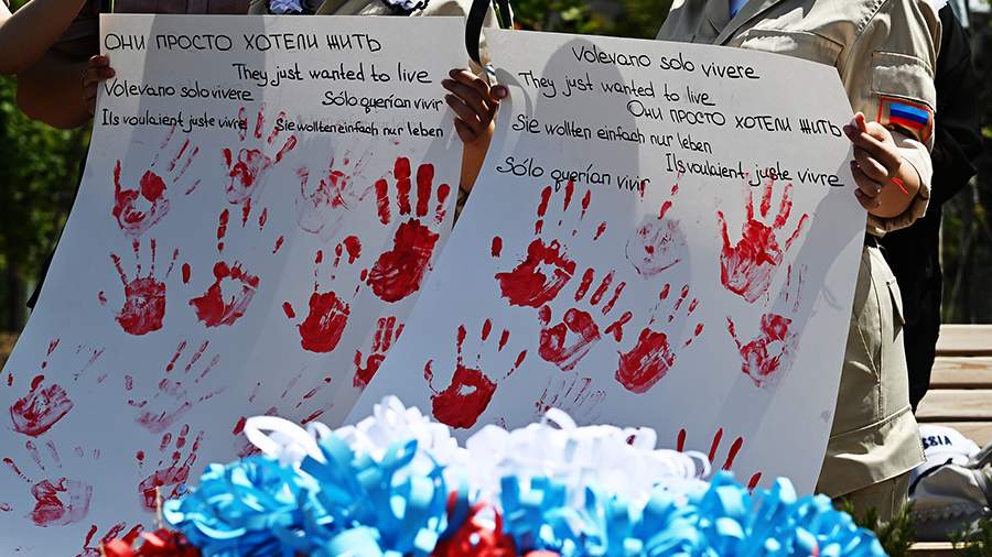 События недели в фотографиях: День ВМФ, траур по детям — жертвам войны в Донбассе, Олимпиада в Париже