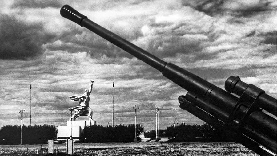 Исторические трансформации: как изменились улицы Москвы за 80 лет