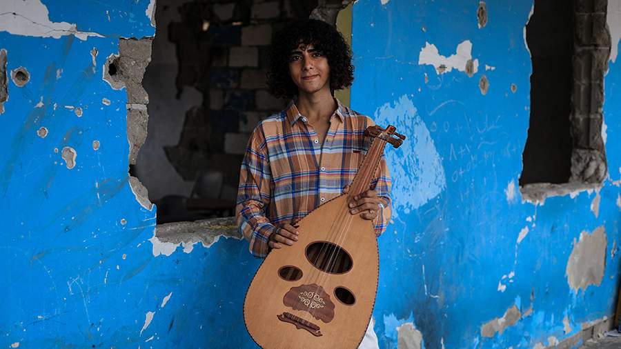 Искусство вне войны: как в Газе учатся игре на музыкальных инструментах