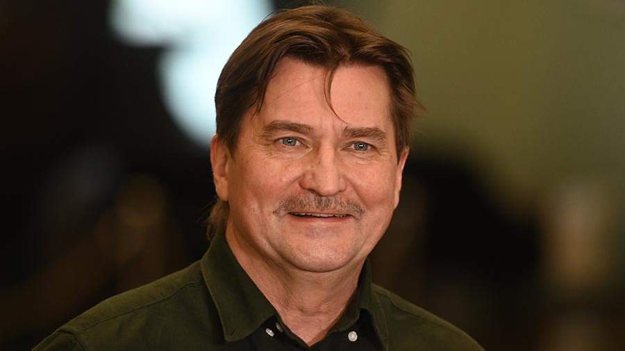 Последний занавес: умер театральный режиссер Юрий Бутусов