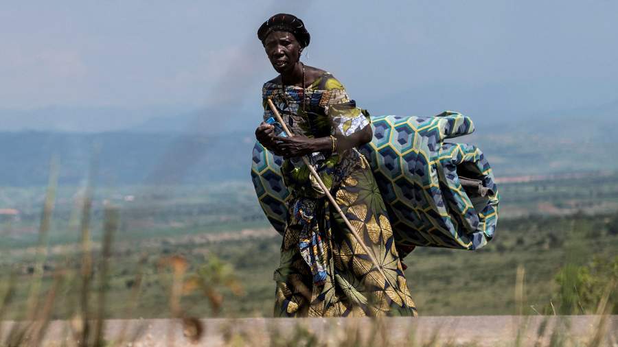 Бегство из республики: жители Конго спасаются от обострившегося конфликта между армией и повстанцами