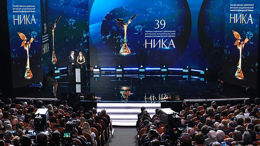 Поэты и пророки: в Театре Моссовета вручили премии «Ника»