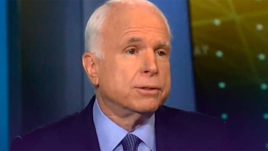 Маккейн в прямом эфире оскорбил Путина и Лаврова