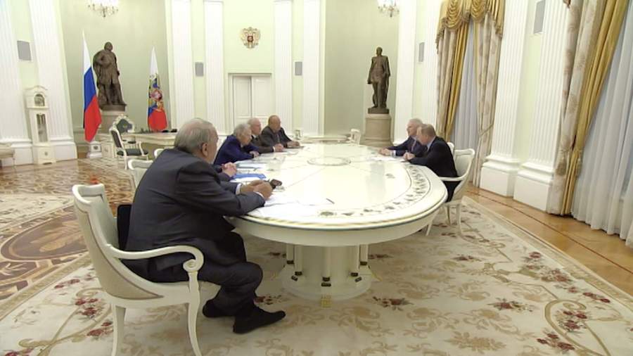 Путин назвал главную задачу Российской академии наук