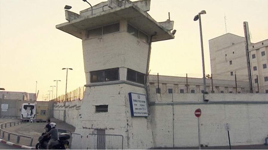 Экс-премьер Израиля Ольмерт досрочно вышел из тюрьмы 