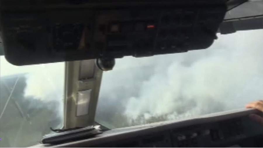 На борьбу с пожарами в лесах Якутии бросили Бе-200 