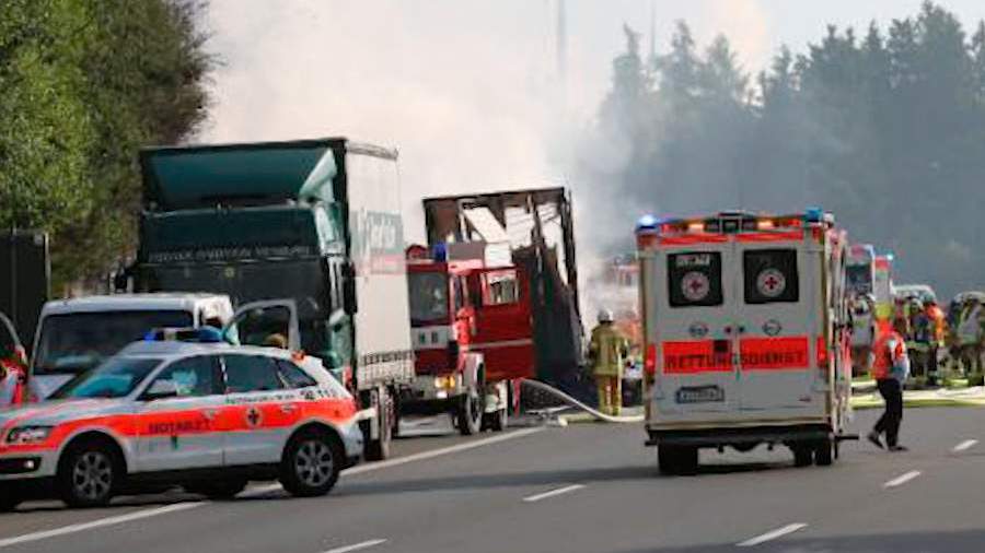 Автобус с туристами сгорел в Баварии