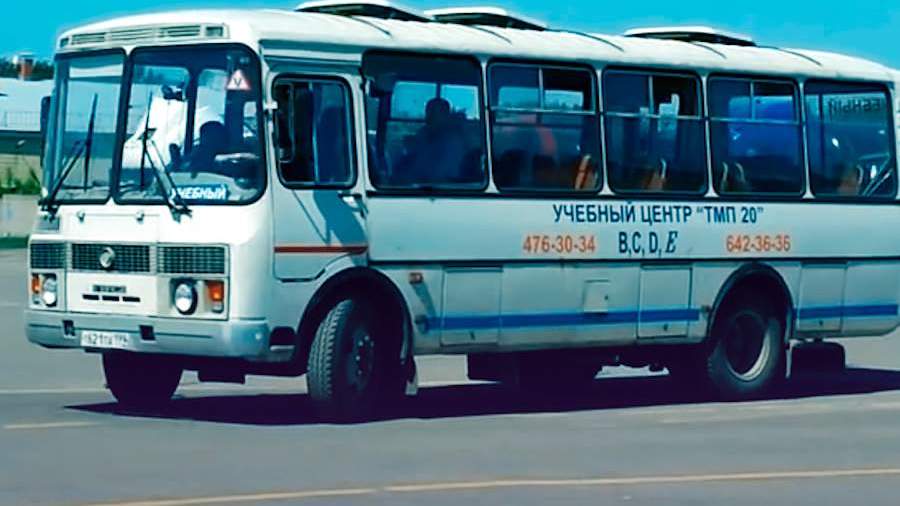 В РФ могут запретить филзицам управлять автобусами более 8 мест 