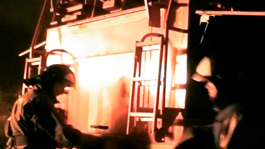 ВСУ обстреляли донецких пожарных