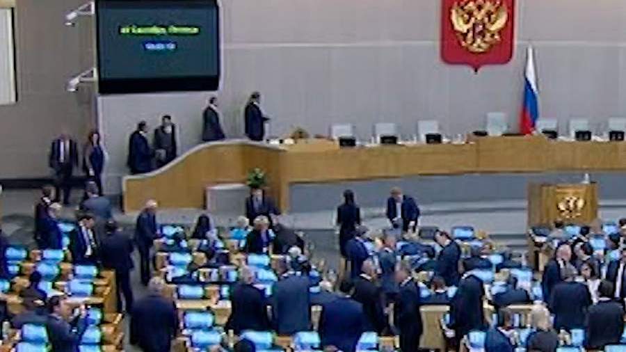 Жириновский призвал депутатов привиться от гриппа