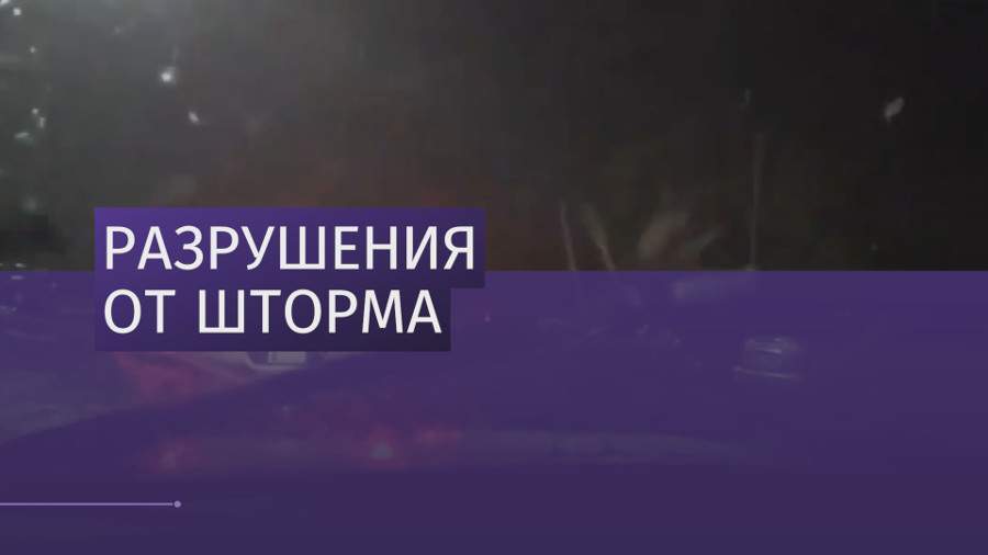 В Северной Каролине мощный шторм разметал самолеты на ВПП