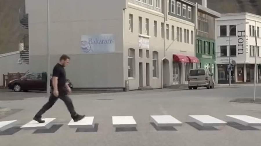 Первая «парящая зебра» появилась в Исландии