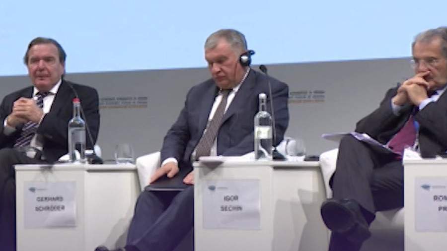 Сечин: слухи о «смерти» нефти преувеличены