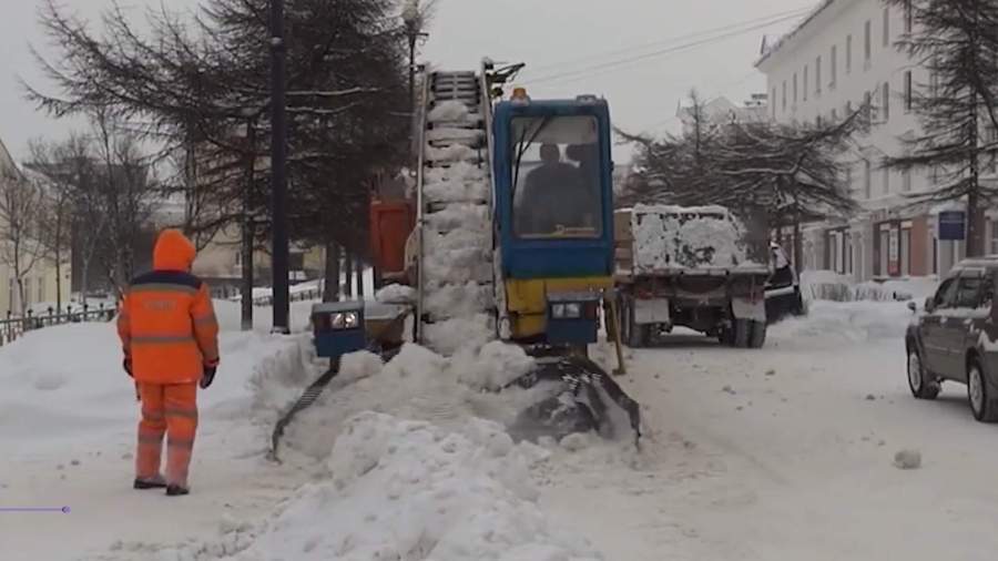 Девочка пострадала в результате схода снежного покрова в Магадане