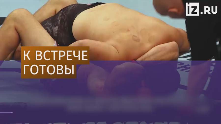 Олейник и Хант провели открытую тренировку перед боем в Москве