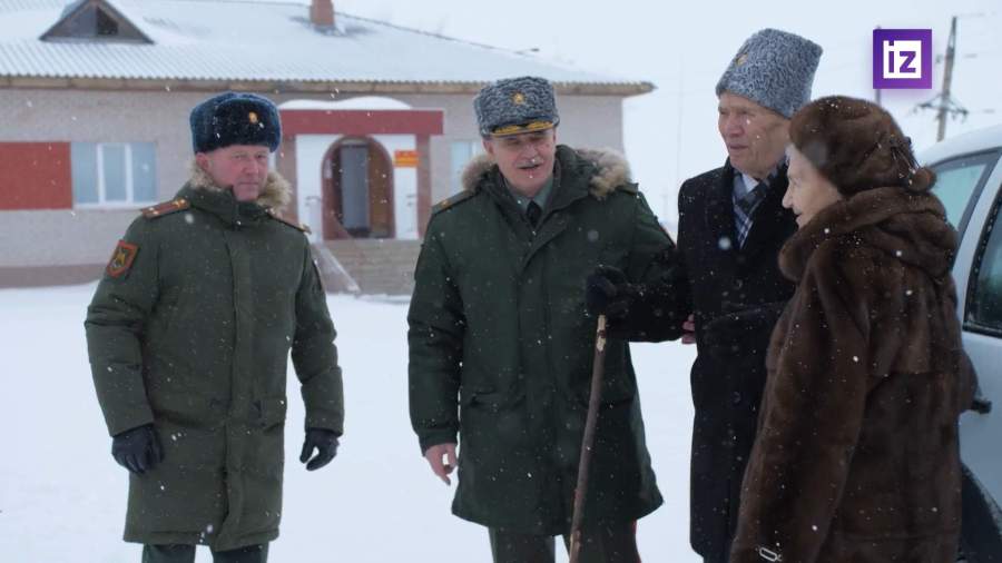 Для ветерана из Уфы военные устроили сюрприз