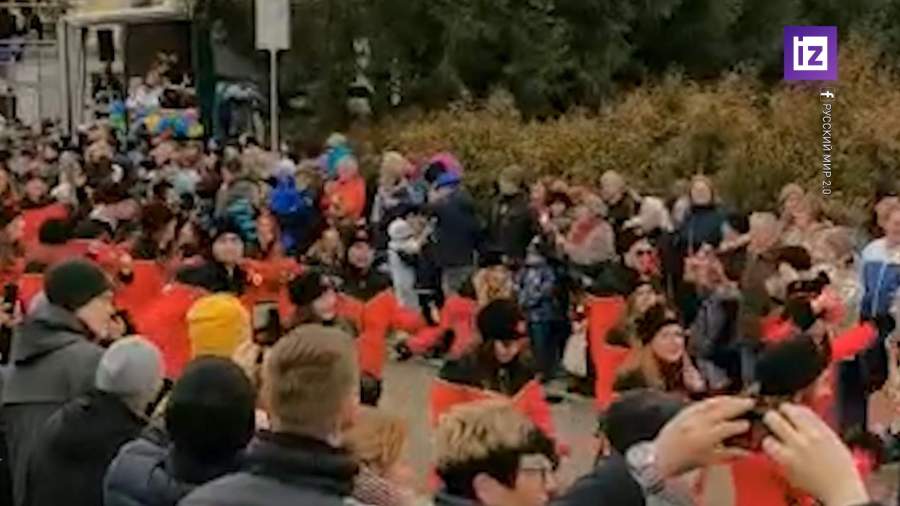 В Германии устроили карнавал в честь российской Масленицы