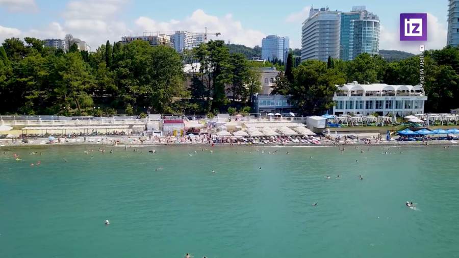 «Голубой флаг» получил 21 пляж в Сочи