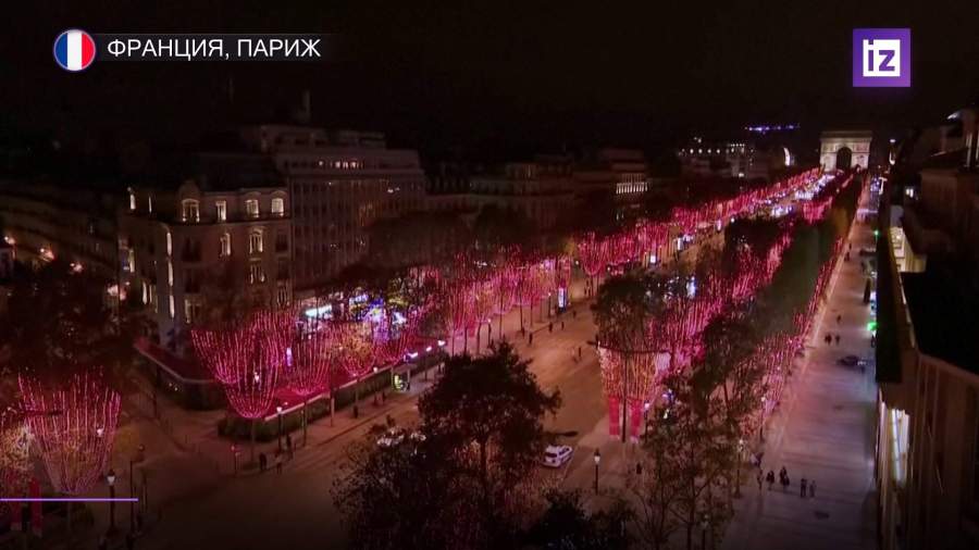 Брюссель и Париж украсили к Рождеству