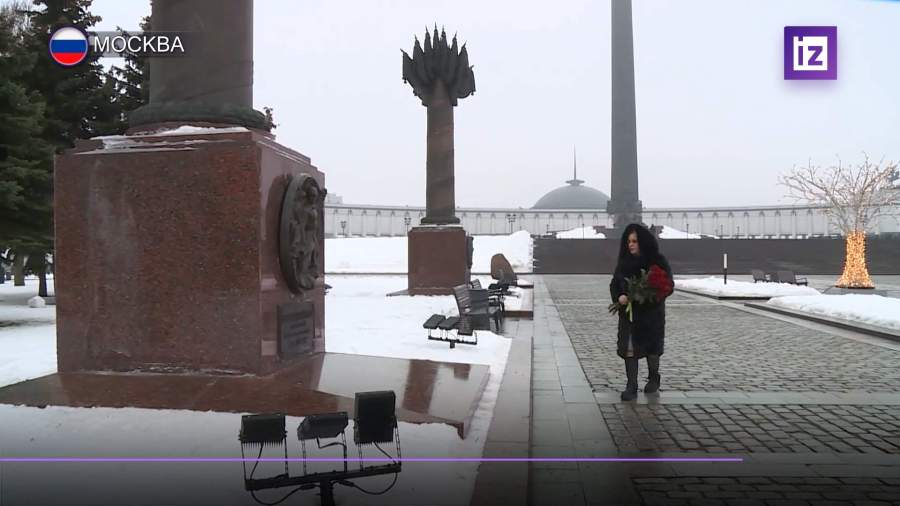 Жители Петербурга почтили память жертв блокады Ленинграда