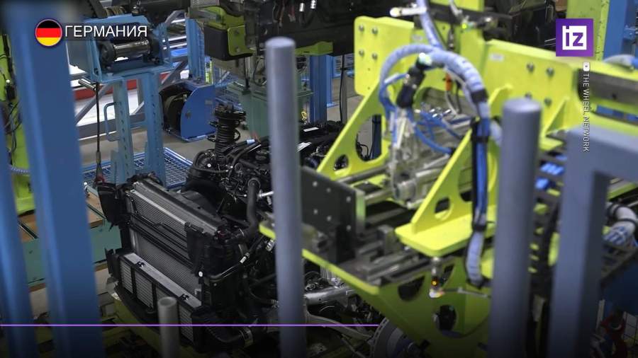 Mercedes отзывает более миллиона машин из-за проблем с ПО